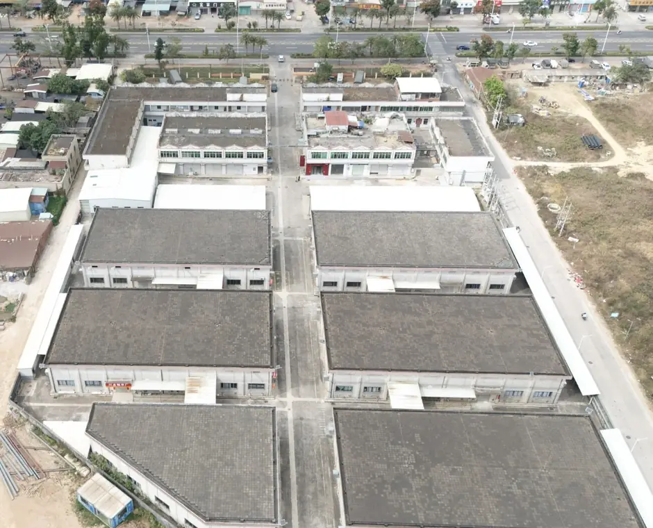 Low MOQ Apparel OEM/ODM Partner in China Aerial view of Rezoty apparel factory buildings and production site